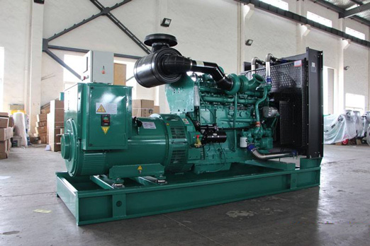 武汉320kw康明斯柴油发电车出租